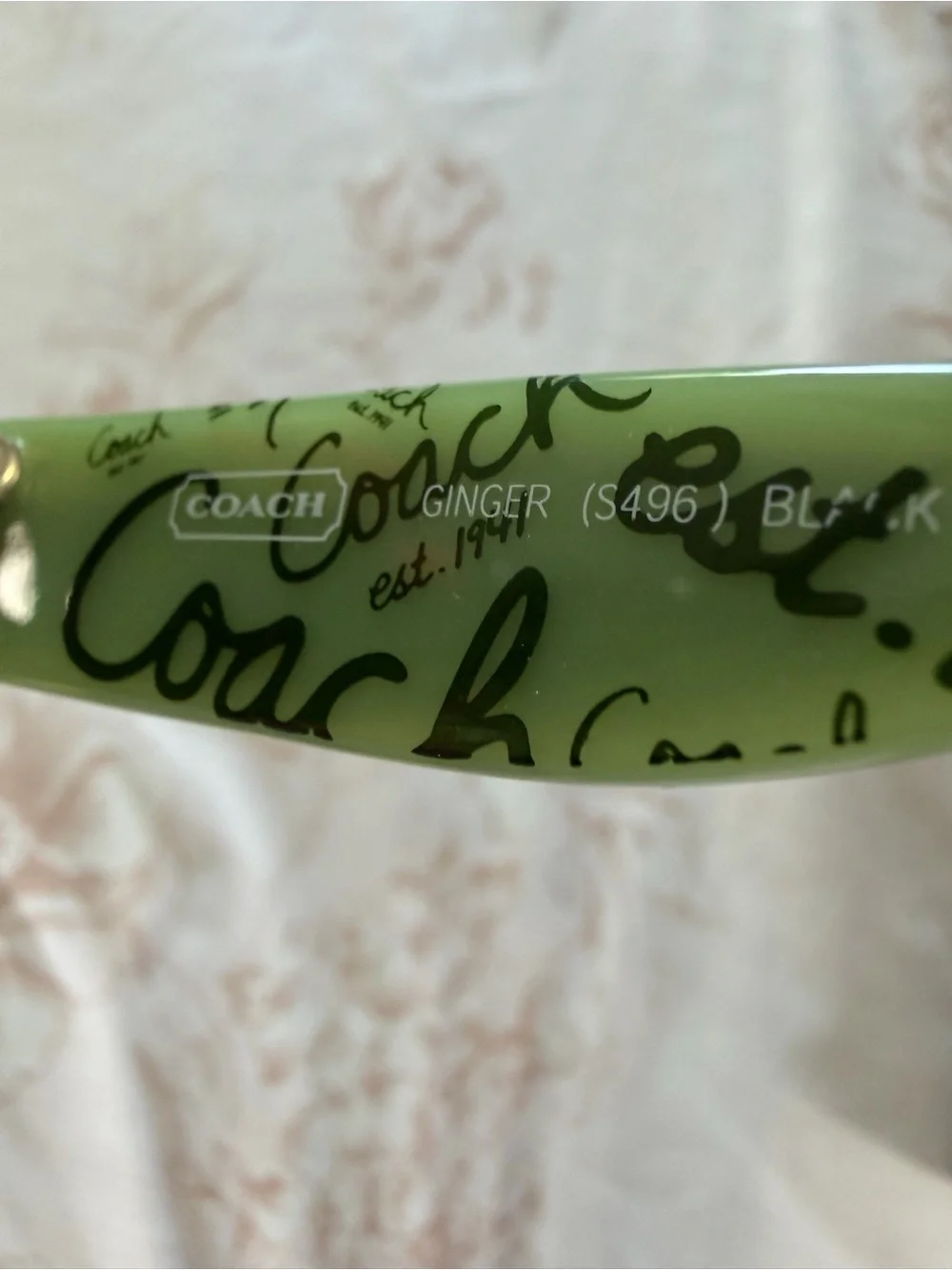Authentic Coach Ginger Women's Black oversized Sunglasses S496